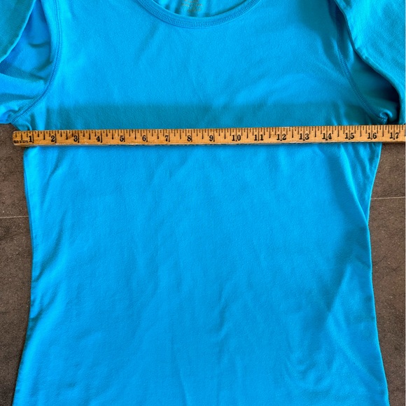 Peaches long sleeved tee. Teal blue. Women’s Medium. - Picture 5 of 8